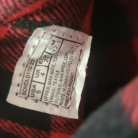 NEW Dr. Scholl's Boys Bohdi Shoes - Picture 5 of 5